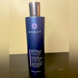 MONAT Volumizing Revive Shampoo